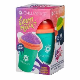 Chillfactor Máquina de granizar instantánea (congela, aprieta y disfruta) - Modelos surtidos, 10.5x10.5x18.8cm, para niños 4+ años Chillfactor Máquina de granizar instantánea (congela, aprieta y disfruta) - Modelos surtidos, 10.5x10.5x18.8cm, para niños 4+ años