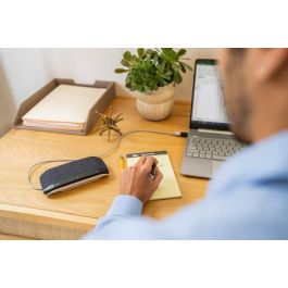 HP Poly Sync 10 Altavoz Manos Libres USB-A / USB-C para PC con Micrófono Doble, Cancelación de Ruido, Resistente al Agua y Polvo HP Poly Sync 10 Altavoz Manos Libres USB-A / USB-C para PC con Micrófono Doble, Cancelación de Ruido, Resistente al Agua y Polvo