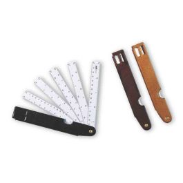 Pardo Escala pardo abanico 10 escalas 15 cm con estuche similpiel Precio: 10.78999955. SKU: B1JGLCFKDC