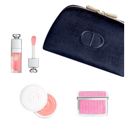 Natural Glow Ritual Set Christian Dior: Backstage Rosy Glow, Blush Compact Powder, 001, Pink, 4.6 g + Addict, Glossy, Lip Oil, 001, Pink, 6 ml + Abricot, Fortifying, Nail Cream Treatment, 8 g + Textile Makeup Bag, Blue Precio: 111.4999996. SKU: B1364RD44G