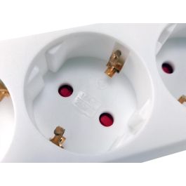 EQUIP REGLETA CON 5 TOMAS CABLE DE RED DE 1.5 METROS + 2 PUERTOS USB Y BOTON DE APAGADO ENCENDIDO