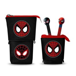 Marvel Spiderman Estuche Portatodo Vertical Cute Rojo + 2 Bolígrafos Gel Borrables - Poliéster/ABS Precio: 18.79000046. SKU: B14WYE7QRX