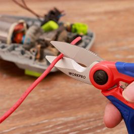 Workpro Tijera de electricista con hojas de acero inoxidable, 5 ranuras para pelar y crimpar cables, mango ABS/TPE, azul y rojo