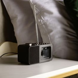 Lenco CR-625BK Radio Reloj con Sintonizador FM PLL y Pantalla LED – Negro