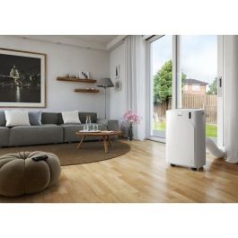 Delonghi PAC EM82K.1 Aire acondicionado móvil 9.400 Btu/h, 2400W, Ventilador, Deshumidificador, 3 velocidades, Gas R290 Delonghi PAC EM82K.1 Aire acondicionado móvil 9.400 Btu/h, 2400W, Ventilador, Deshumidificador, 3 velocidades, Gas R290