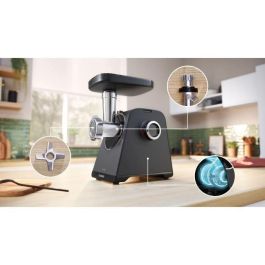 Picadora de carne serie 4 - BOSCH - MFWS430B - 3 rejillas de trituración - Marcha atrás - Negro Picadora de carne serie 4 - BOSCH - MFWS430B - 3 rejillas de trituración - Marcha atrás - Negro