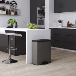 Cubo de basura rectangular - DECO BIN - CURVER - 65L - Gran capacidad - 49 x 32 x 61 cm - Antracita Cubo de basura rectangular - DECO BIN - CURVER - 65L - Gran capacidad - 49 x 32 x 61 cm - Antracita