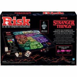 Winning Moves RISK Stranger Things - Juego de Mesa - Movimientos Ganadores - A partir de 15 años