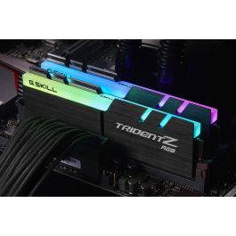 G.Skill F4-3200C16D-16GTZR Trident Z RGB 16GB (2x8GB) DDR4 3200MHz CL16 DIMM para PC/servidor, Negro
