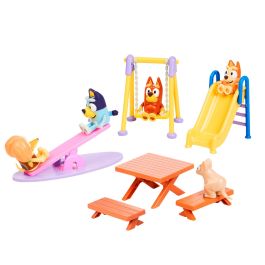 MOOSE 17136 Playset Bluey con 5 Figuras, Accesorios de Parque: Columpio, Tobogán, Balancín y Mesa Picnic - Edad +3 años Precio: 30.50000052. SKU: B15H75SJED