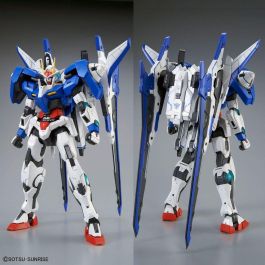 BANDAI HOBBY 00 XN Raiser Mobile Suit Gundam 00V Master Grade 1/100, Figura Compatible con Unidad LED, Action Base y Decals