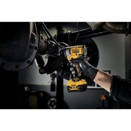 DeWalt DCF903P2-QW Atornillador de impacto a batería, 2850 RPM, 542 Nm, con luz integrada