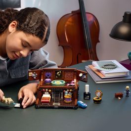 Lego Wednesday 76785 Apartamento de la Cosa Juguete para Niños y Niñas a partir de 10 años