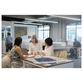 HP DesignJet Z6dr Impresora de Gran Formato 112 cm / 44", PostScript 3, Cortadora Vertical (V-Trimmer), Inyección de Tinta Térmica, 2400 x 1200 DPI, Color, 6 Cartuchos