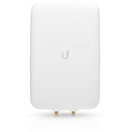 Ubiquiti UMA-D Antena Direccional Dual-Band para UAP-AC-M 802.11ac 2.4/5GHz 10/15dBi 90°/45° Dual Polarity Resistente a la Intemperie Montaje Versátil Precio: 105.59000023. SKU: S5603435