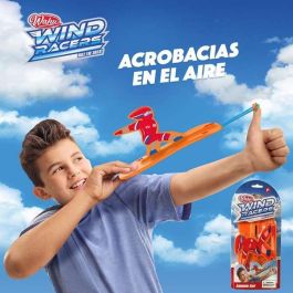 Figura wahu wind racers. lanzala y surfea en el aire 15,3x3,8x31 cm - modelos surtidos