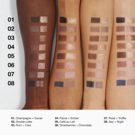 Clinique HI SHADOW PLAY Sombra de Ojos + Definidor de Sombra Doble Extremo Satinado/Mate #Play Black + Pink Honey 4 ml