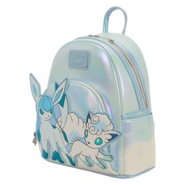 Loungefly Mochila Pokemon Invierno 26cm - Ideal para fans de Pokemon, tamaño compacto y diseño Loungefly. Precio: 68.88999964. SKU: B1456W92CW