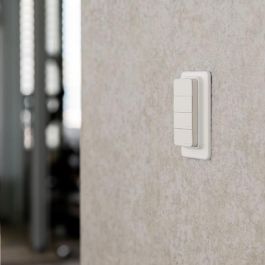 Shelly Plug & Play "Blu RC Button 4" Fernbedienung, 4-fach, 16 acciones, con soporte magnético, Blanco