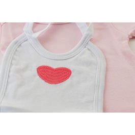 DKD Home Decor Set 11 Piezas Bebe Baby Rosa Blanco 24 x 32 cm Algodon Corazones Mariposas Capacidad 0-6 Meses