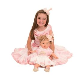 Marina & Pau Muñeca Alina Party en Estuche Cuerpo Blandito 45cm