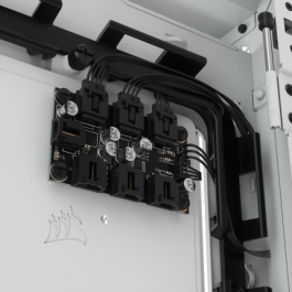 Corsair iCUE 5000X RGB Midi Torre PC Blanco - Vidrio Templado, RGB, Gestión de Cables, CC-9011213-WW