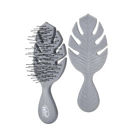 The Wet Brush Go Green Mini Detangler Cepillo Desenredante Gris Precio: 6.89000015. SKU: B1AZAYYVDR