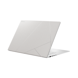 ASUS Zenbook S 16 OLED UM5606WA-RK370W Copilot+ PC - Ordenador Portátil 16" WQXGA+ 120Hz (AMD Ryzen AI 9 370, 32GB RAM, 2TB SSD, Radeon 890M, Windows 11 Home) Blanco Escandinavo - Teclado QWERTY español ASUS Zenbook S 16 OLED UM5606WA-RK370W Copilot+ PC - Ordenador Portátil 16" WQXGA+ 120Hz (AMD Ryzen AI 9 370, 32GB RAM, 2TB SSD, Radeon 890M, Windows 11 Home) Blanco Escandinavo - Teclado QWERTY español