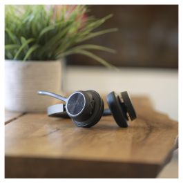 HP Poly Voyager 4320 USB-C Headset with Charge Stand Bluetooth Wireless Headset for Office and Home Precio: 139.69000001. SKU: B1JFKQJFFP