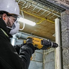 DeWALT Martillo Combinado SDS-plus 26mm 800W