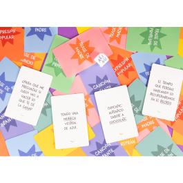 HELLOFUN! Juego ¿Qué Me Estás Container? español - Adivina Frases con Retos Divertidos, para Mayores de 12 Años