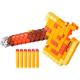 Nerf F8953 Hacha Lanzadardos Minecraft con capacidad para 5 dardos, juguete para niños +8 años