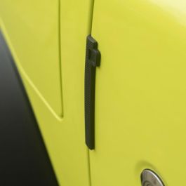 Armster Protector de Puerta V01764. Protege el borde del coche contra abolladuras y rayones en aparcamientos estrechos. Diseño moderno, TPE flexible, fácil instalación.