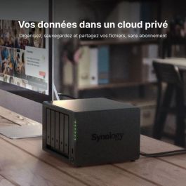 Synology DS1522+ NAS Torre 5 Bahías con CPU AMD Ryzen R1600 y 8GB DDR4 RAM, para usuarios domésticos