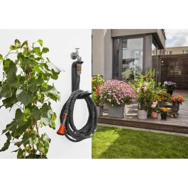 Gardena Soporte de Manguera de Pared Liano TapFix 20m - Almacenamiento Compacto y Práctico para Jardín Color Negro
