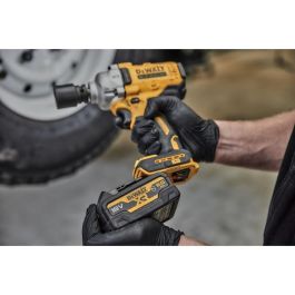 DeWALT DCF891NT-XJ Atornillador de Impacto 1/2" 18V con Batería, Par 800-1100 Nm, Amarillo
