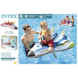 Figura hinchable avion con lanzador de agua 117x117 cm. (+ 3 años) - modelos surtidos Figura hinchable avion con lanzador de agua 117x117 cm. (+ 3 años) - modelos surtidos