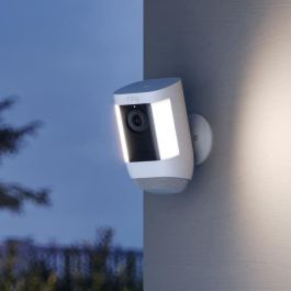 Ring Spotlight Cam Pro Battery Cámara de seguridad IP Exterior Inalámbrica 1080p Blanca