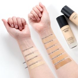 Bare Minerals BAREPRO 24HR WEAR Base de Maquillaje Líquida Mate SPF20 - Medium 30 Cool 30 ml