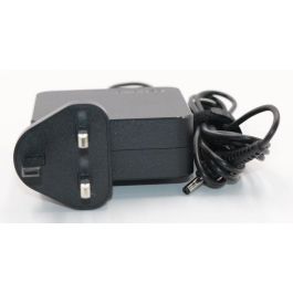 Lenovo AC adapter for notebooks, 65W power output, 20V voltage, 3.25A current, 4.0 x 1.7 mm connector size. Lenovo AC adapter for notebooks, 65W power output, 20V voltage, 3.25A current, 4.0 x 1.7 mm connector size.
