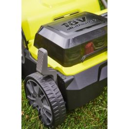 Escarificador/aireador - RYOBI - Brushless - Ø 35 cm - 2 en 1 - Contenedor flexible de 55 L - 2 baterías de 36V (18V ONE+) 4 Ah + 1 cargador Escarificador/aireador - RYOBI - Brushless - Ø 35 cm - 2 en 1 - Contenedor flexible de 55 L - 2 baterías de 36V (18V ONE+) 4 Ah + 1 cargador