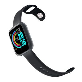 Smartwatch Celly TRAINERBEATOR Negro Precio: 16.50000044. SKU: B1JSXAYJFQ
