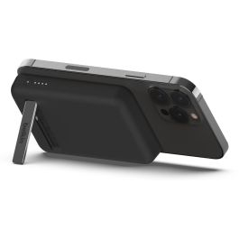 Belkin Cargador Inalámbrico Power Bank 5000 mAh con USB-C, Carga Inalámbrica 7.5W, Compatible con iPhone, Negro