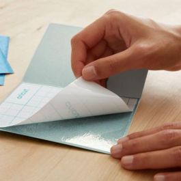 Cricut 2008859 Papel para Máquinas de Corte, Azul y Caqui, 8 Piezas Cricut 2008859 Papel para Máquinas de Corte, Azul y Caqui, 8 Piezas