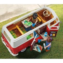 Playmobil Volkswagen T1 Camping Bus con figuras y accesorios, ideal para aventuras