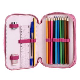 Estuche Escolar con Accesorios Gabby's Dollhouse Rosa 41 x 58 x 3 cm Estuche Escolar con Accesorios Gabby's Dollhouse Rosa 41 x 58 x 3 cm