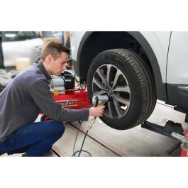 Mecafer Bmc Llave de impacto neumática 1/2 con 10 enchufes y estuche de transporte Mecafer Bmc Llave de impacto neumática 1/2 con 10 enchufes y estuche de transporte