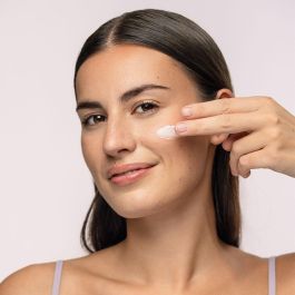 Crema Facial Hidratante Kombucha Vibecare InnovaGoods 50 ml Crema Facial Hidratante Kombucha Vibecare InnovaGoods 50 ml