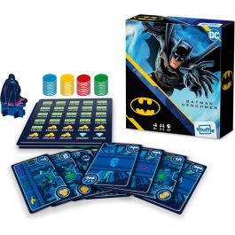 SHUFFLE Juego de mesa Batman DC Comics. El Joker recluta secuaces en Gotham. Para 2-4 jugadores, 25 minutos. Edad +8 años.