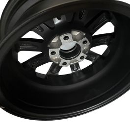 Llanta Momo Europe 7,0x16 Et30 5x120 Negro Mate Pulido 72,6 Via MOMWEUB70630272 Llanta Momo Europe 7,0x16 Et30 5x120 Negro Mate Pulido 72,6 Via MOMWEUB70630272